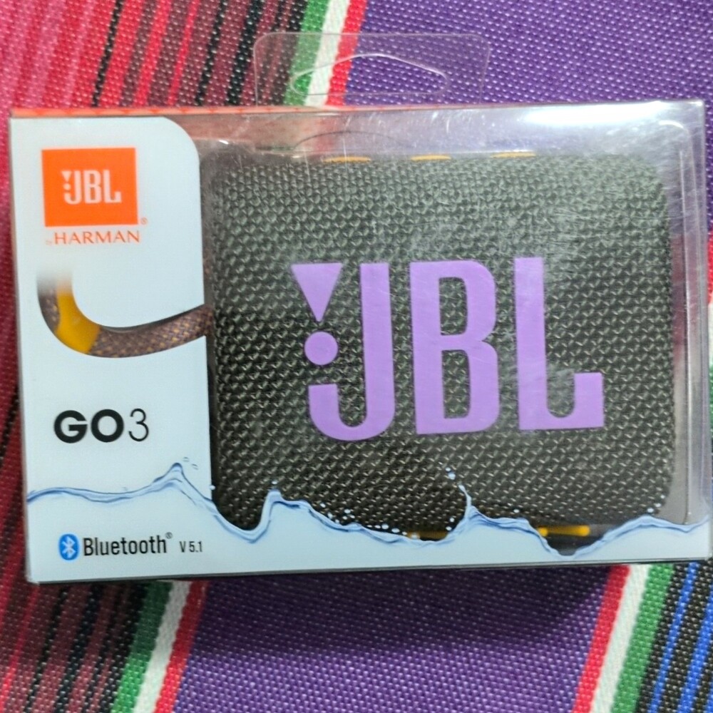 JBL Go 3 Portable Bluetooth Speaker Waterproof/Dustproof Green/Yellow